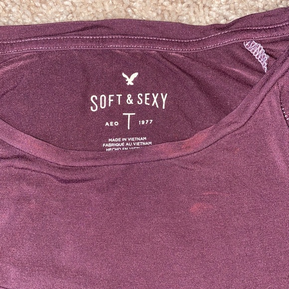 American Eagle Soft and Sexy Long Sleeve T Shirt - Picture 2 of 3